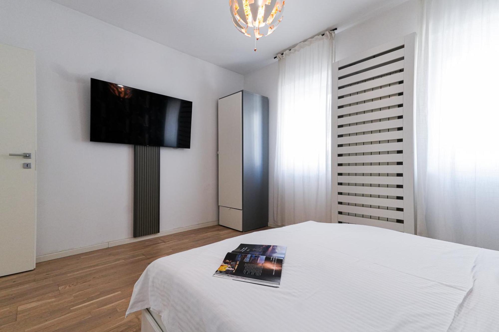 בוקרשט Maria - Modern Apartment With Parking And Workspace מראה חיצוני תמונה